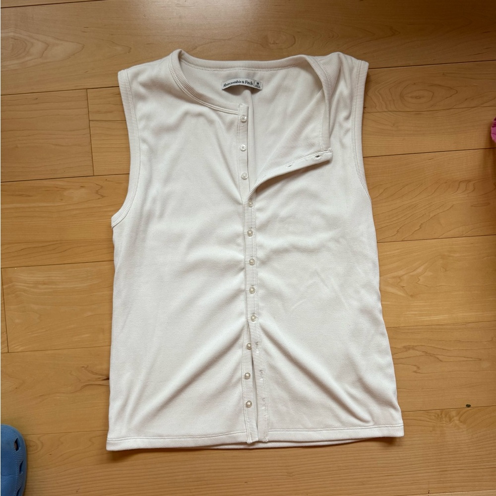Abercrombie & Fitch White Fitted Buttoned Tank Top